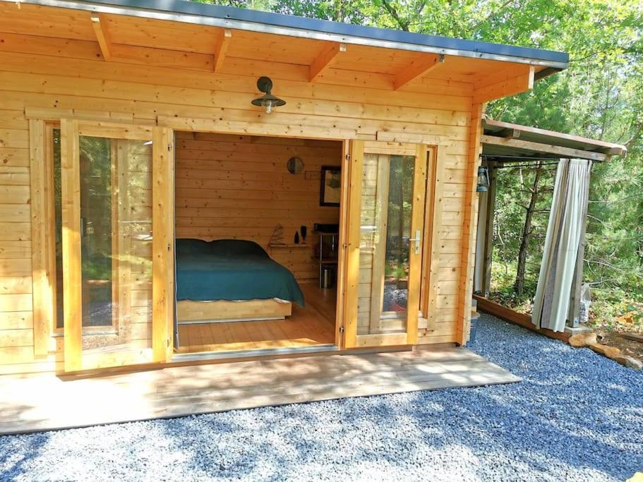Cabanon Dans Un Ecrin De Verdure Кальян Экстерьер фото